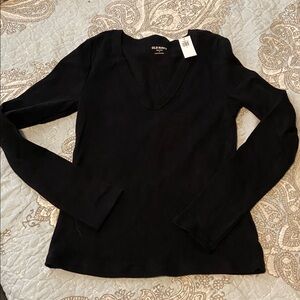 NWT Long Sleeve V-neck Shirt